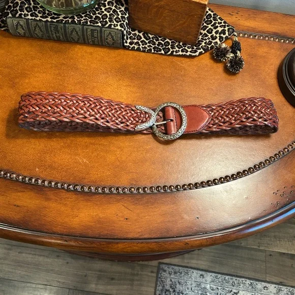 Brighton Brown Crocodile Embossed Leather Belt Rose Gold Buckle USA M10378 Sz 40 Brighton | Accessories | Brighton Vintage Woven Leather Belt  main image 3